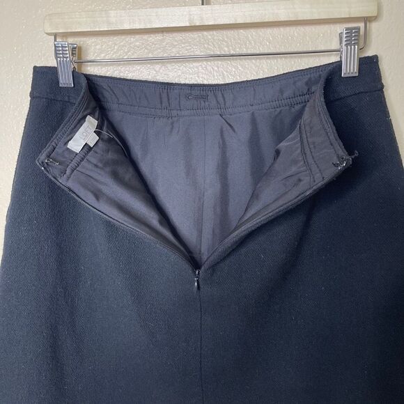 Sold  - Picture 5 of 10